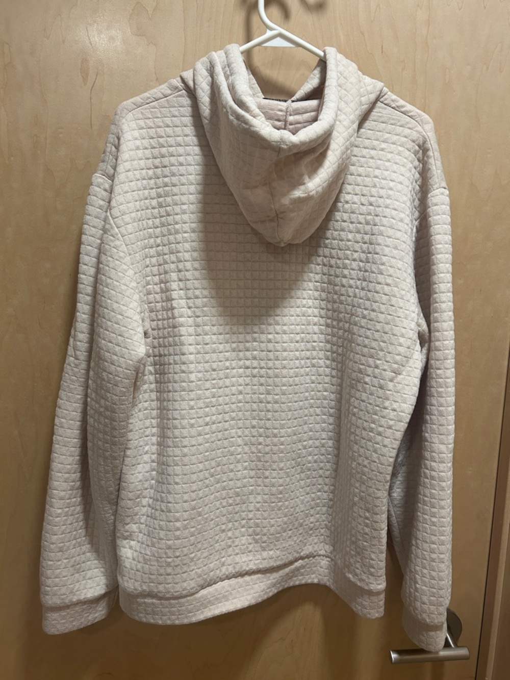 Cozy Cream Quilted Hoodie Sweatshirt - Women - Picture 4 of 4